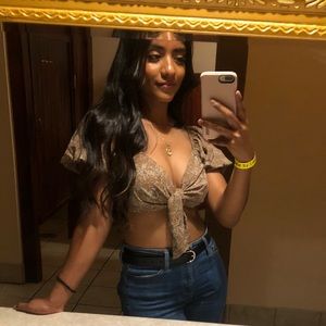 Meet your Posher, Fernanda